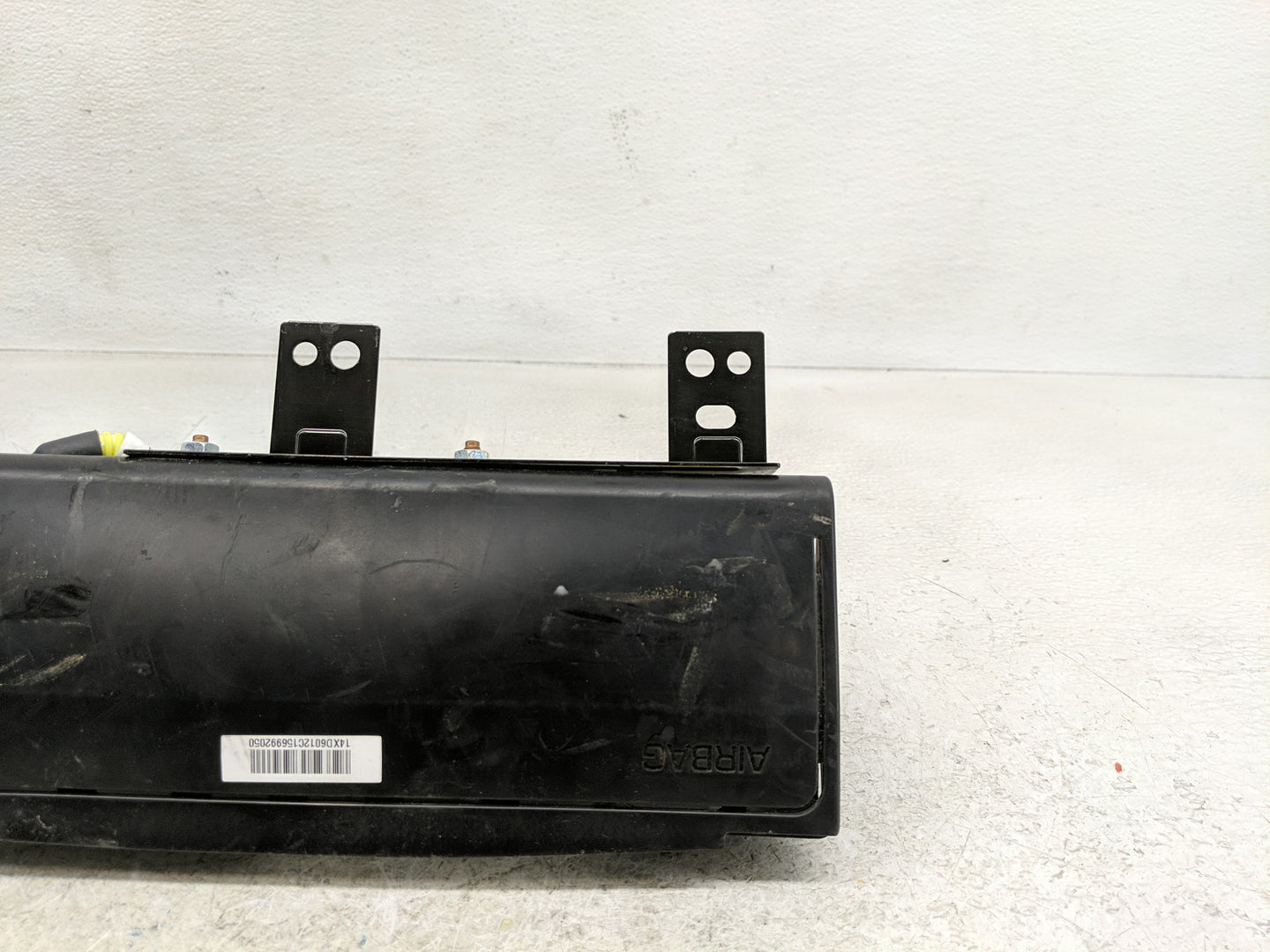 2015-2019 Hyundai Sonata Air Bag Driver Left Knee OEM P/N:C2569-91030 Fits Fits 2015 2016 2017 2018 2019 OEM Used Auto Parts