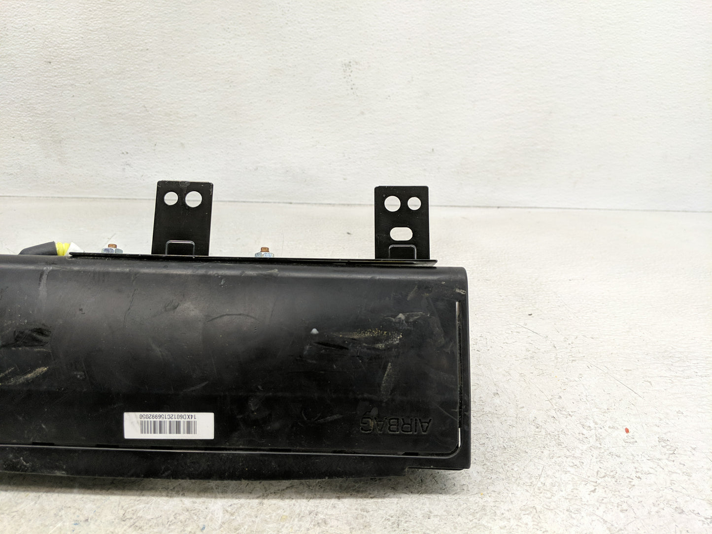 2015-2019 Hyundai Sonata Air Bag Driver Left Knee OEM P/N:C2569-91030 Fits Fits 2015 2016 2017 2018 2019 OEM Used Auto Parts