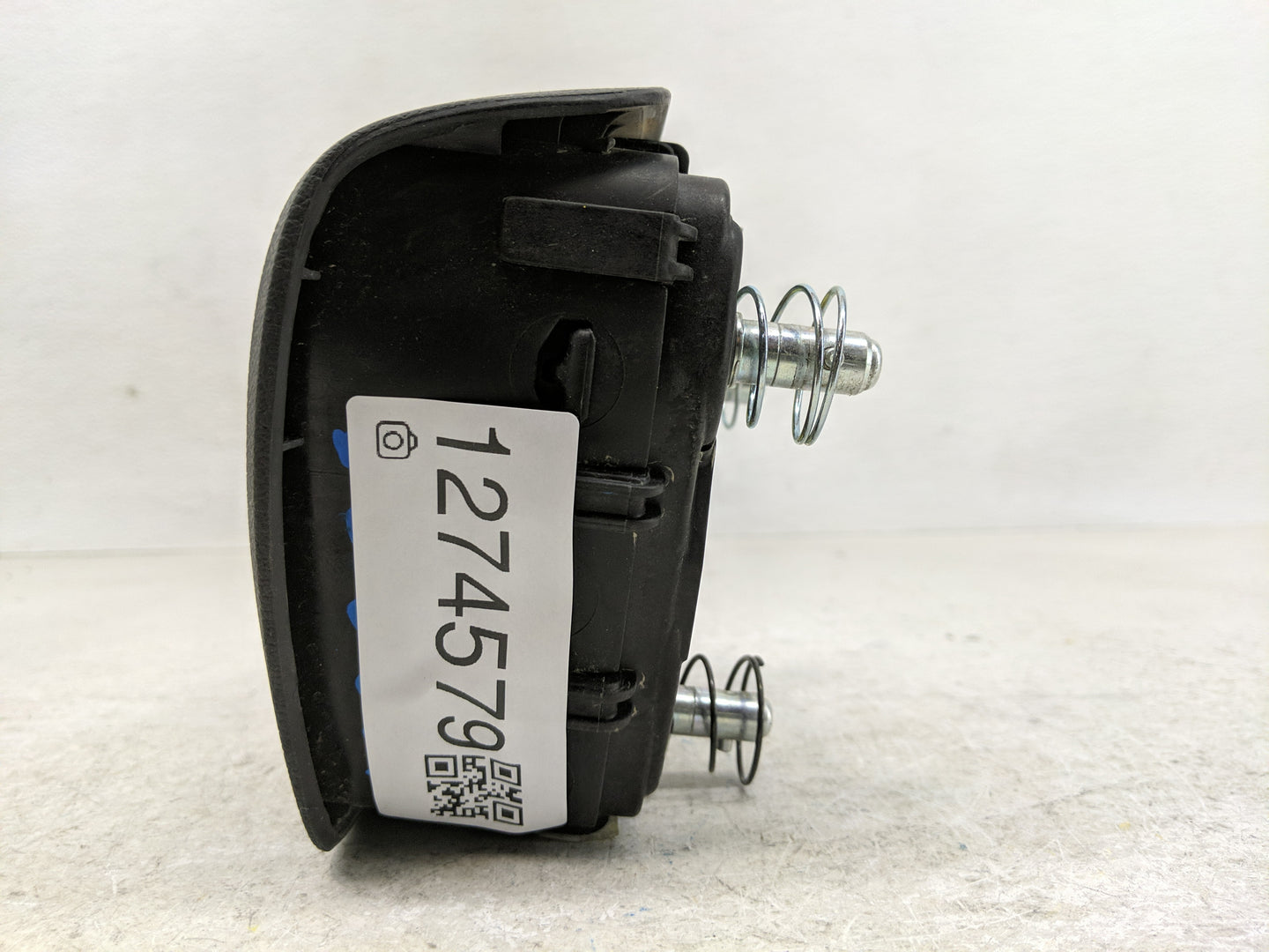 2015-2017 Hyundai Sonata Air Bag Driver Left Steering Wheel Mounted Fits Fits 2015 2016 2017 OEM Used Auto Parts - Oemusedau