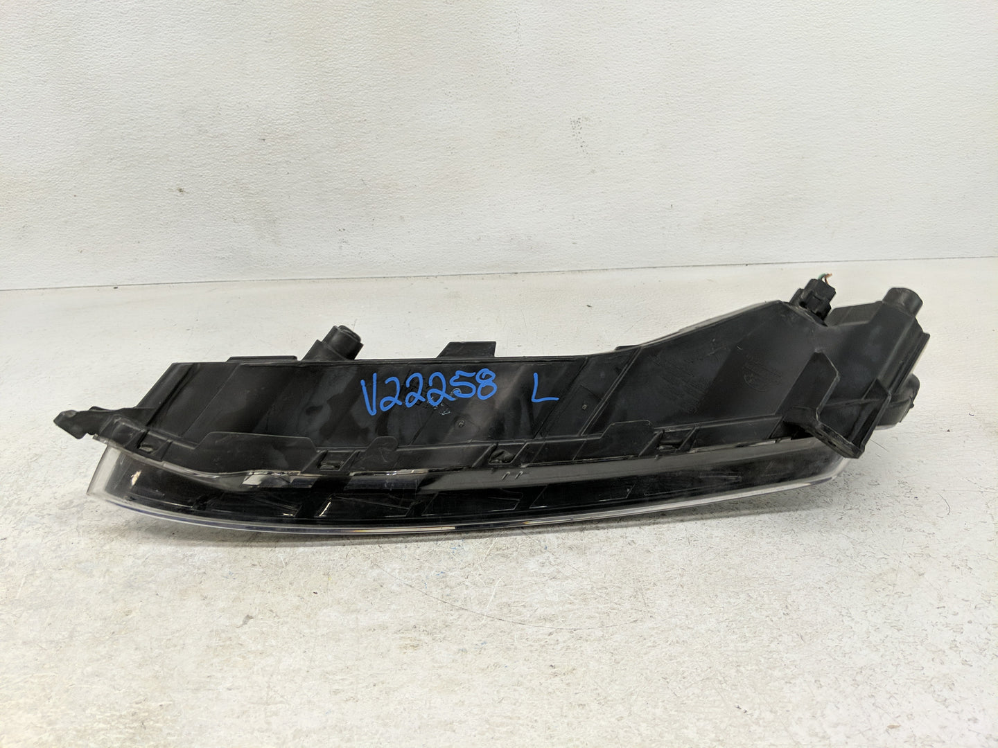 2011-2015 Hyundai Sonata Driver Left Oem Fog Light Lamp - Oemusedautoparts1.com