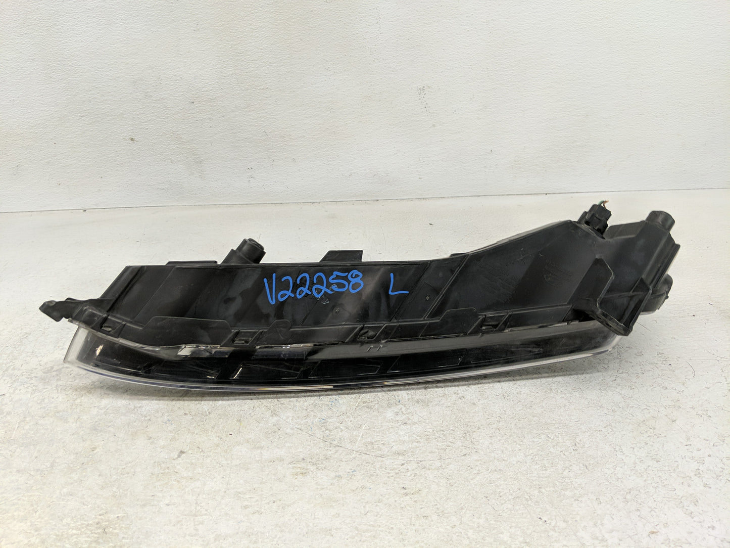 2011-2015 Hyundai Sonata Driver Left Oem Fog Light Lamp - Oemusedautoparts1.com