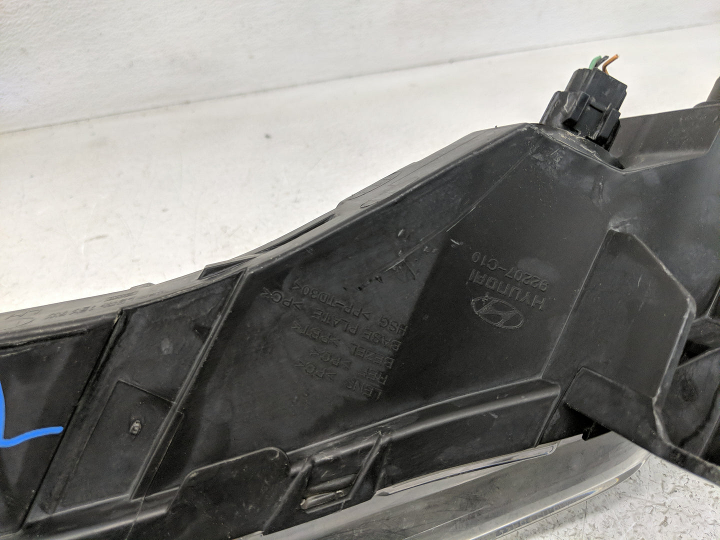 2011-2015 Hyundai Sonata Driver Left Oem Fog Light Lamp - Oemusedautoparts1.com