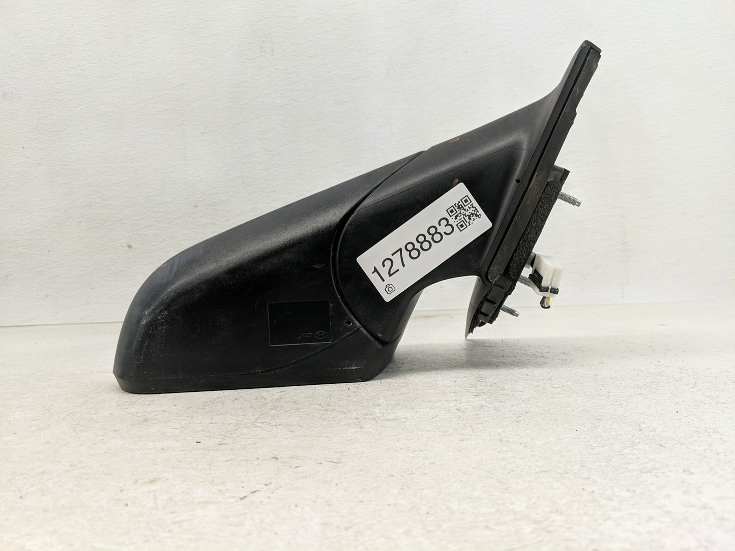 2015 Hyundai Sonata Passenger Side View Mirror - Right Door Mirror OEM Used - Oemusedautoparts1.com
