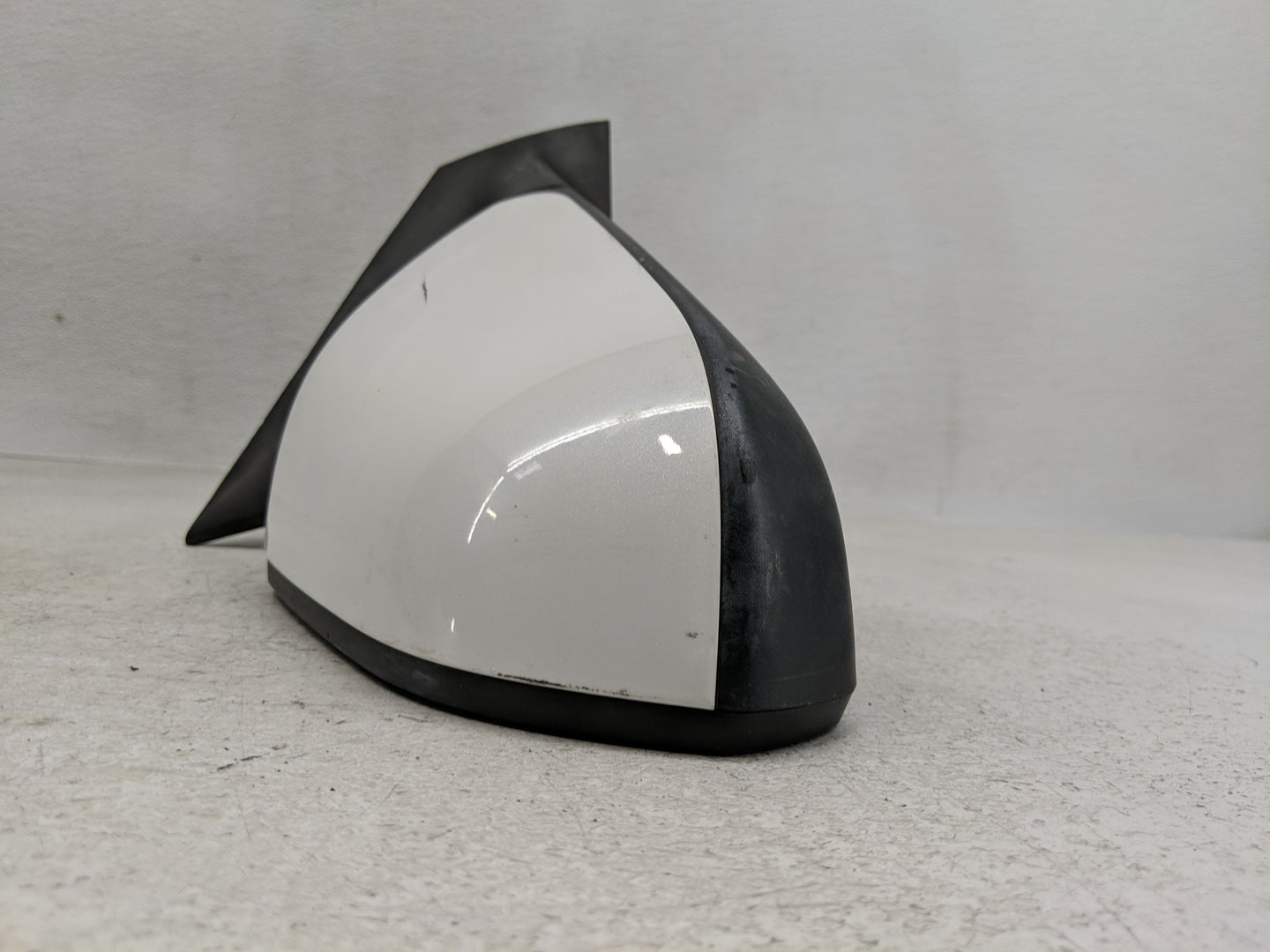 2015 Hyundai Sonata Passenger Side View Mirror - Right Door Mirror OEM Used - Oemusedautoparts1.com