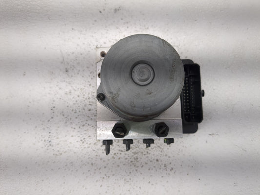 2015-2017 Hyundai Sonata ABS Pump Control Module Replacement P/N:58920-C2201 61589-45100 Fits Fits 2015 2016 2017 OEM Used Auto Parts