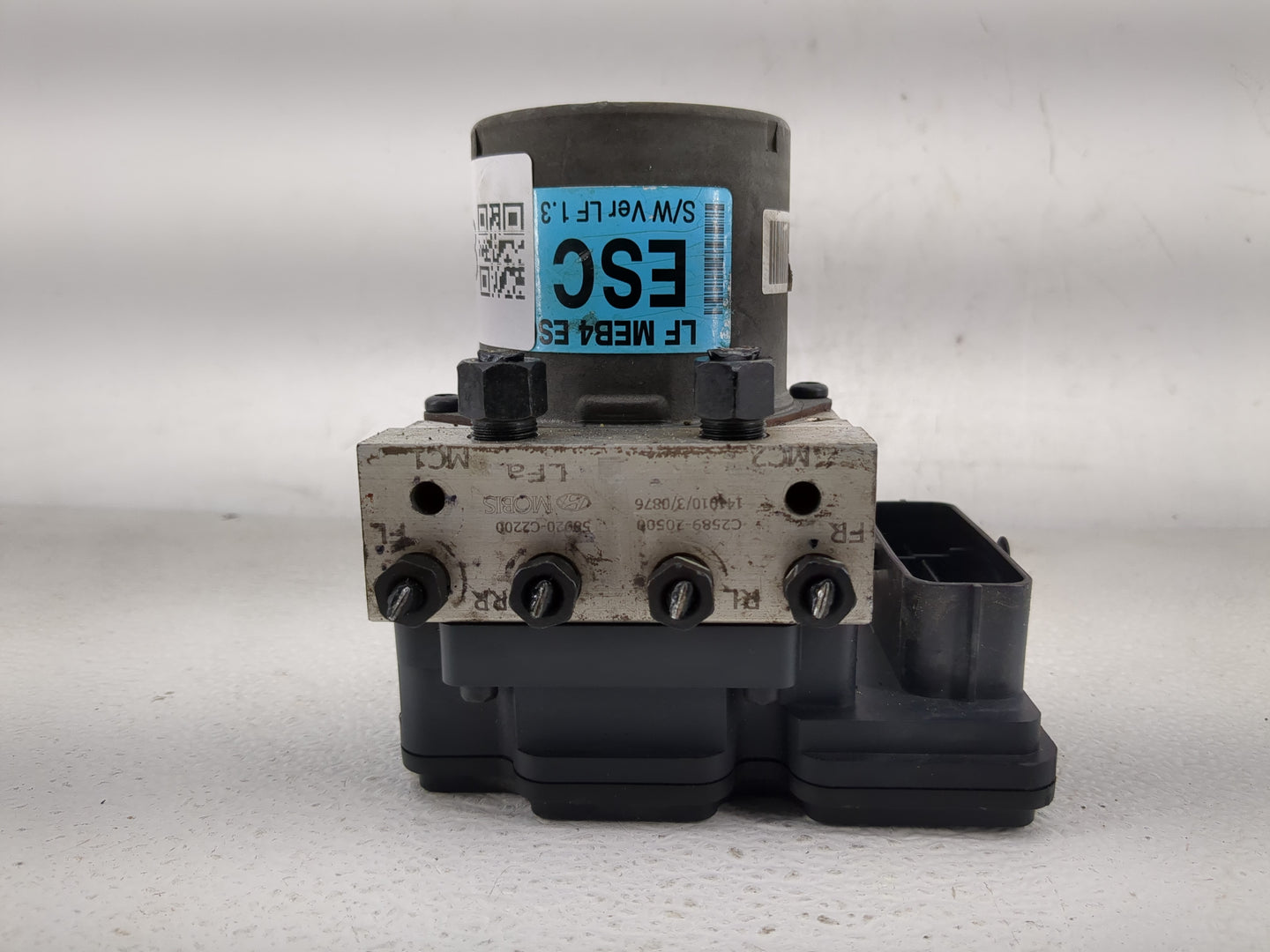 2015 Hyundai Sonata ABS Pump Control Module Replacement P/N:61589-45100 Fits OEM Used Auto Parts - Oemusedautoparts1.com