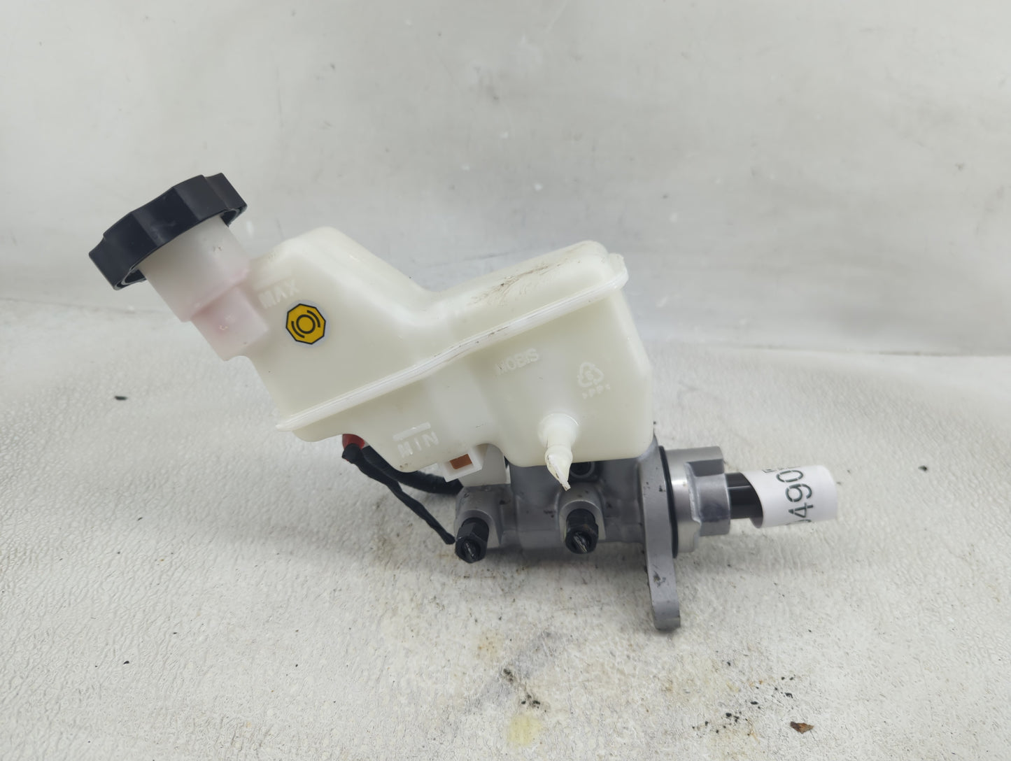 2015-2019 Hyundai Sonata Brake Master Cylinder 1290490 - Oemusedautoparts1.com