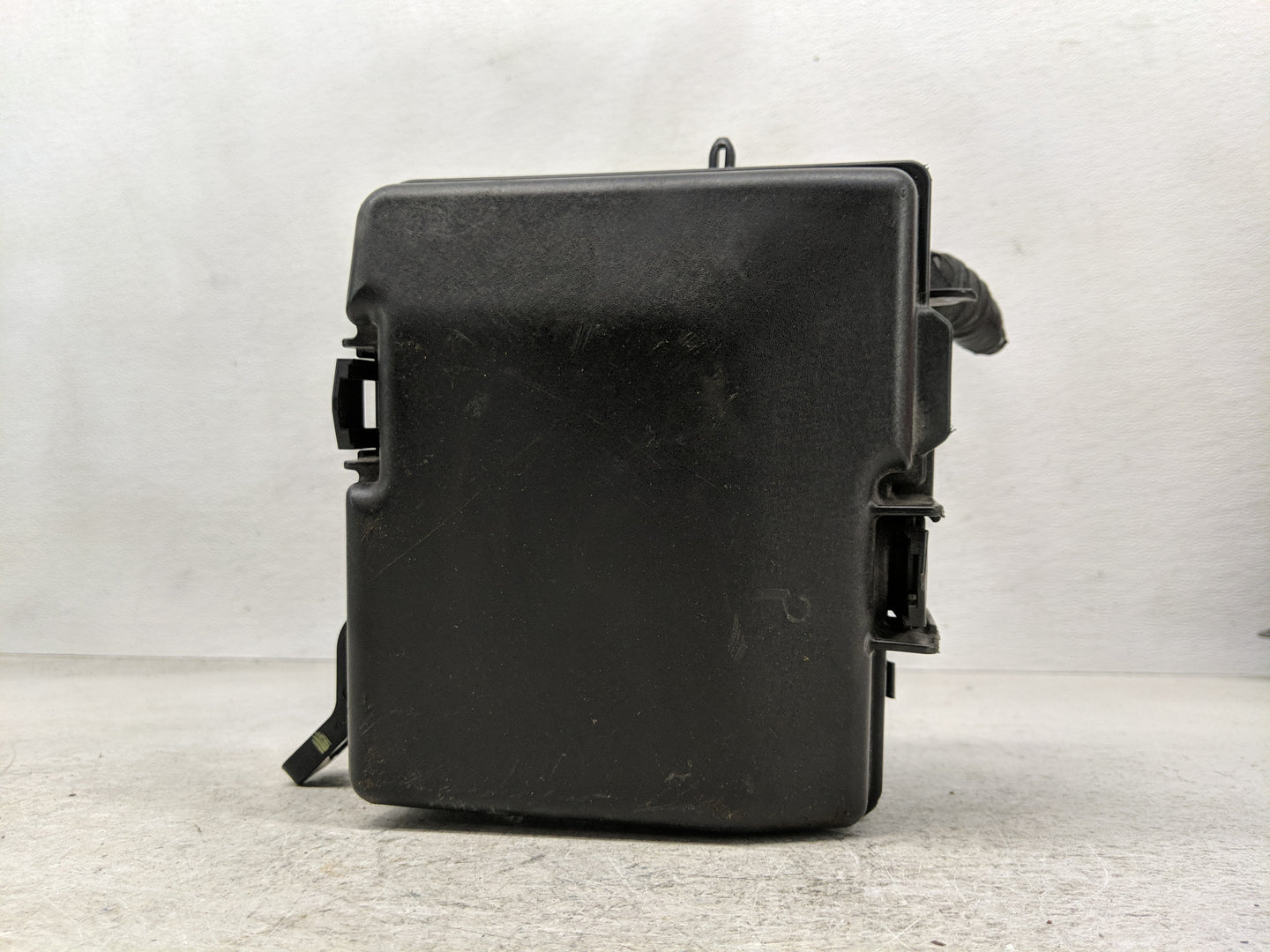 2015 Hyundai Sonata Fusebox Fuse Box Panel Relay Module P/N:91950-C1820 Fits OEM Used Auto Parts - Oemusedautoparts1.com