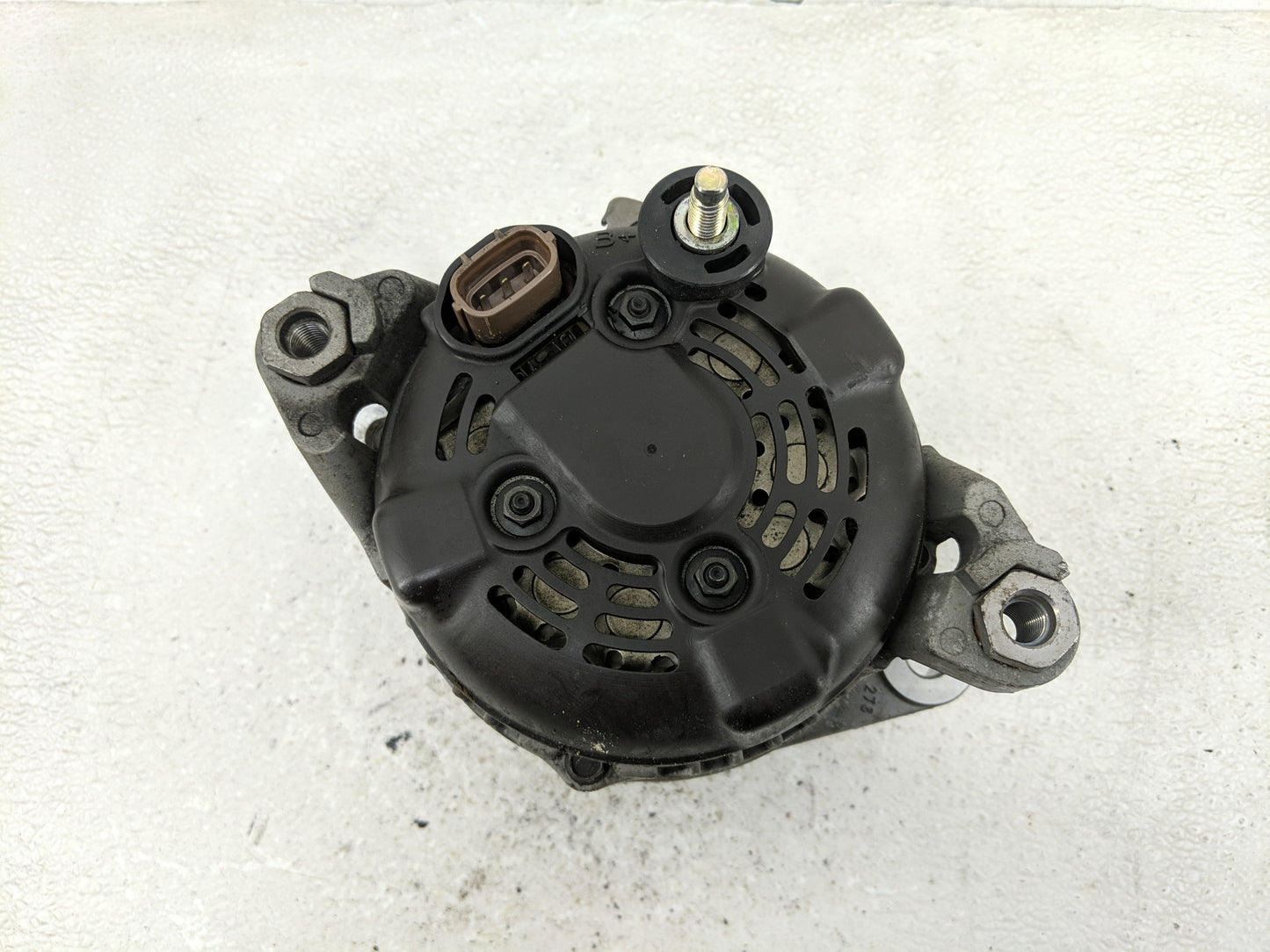 2015-2019 Hyundai Sonata Alternator Replacement Generator Charging Assembly Engine OEM P/N:37300-2G061 Fits OEM Used Auto Pa