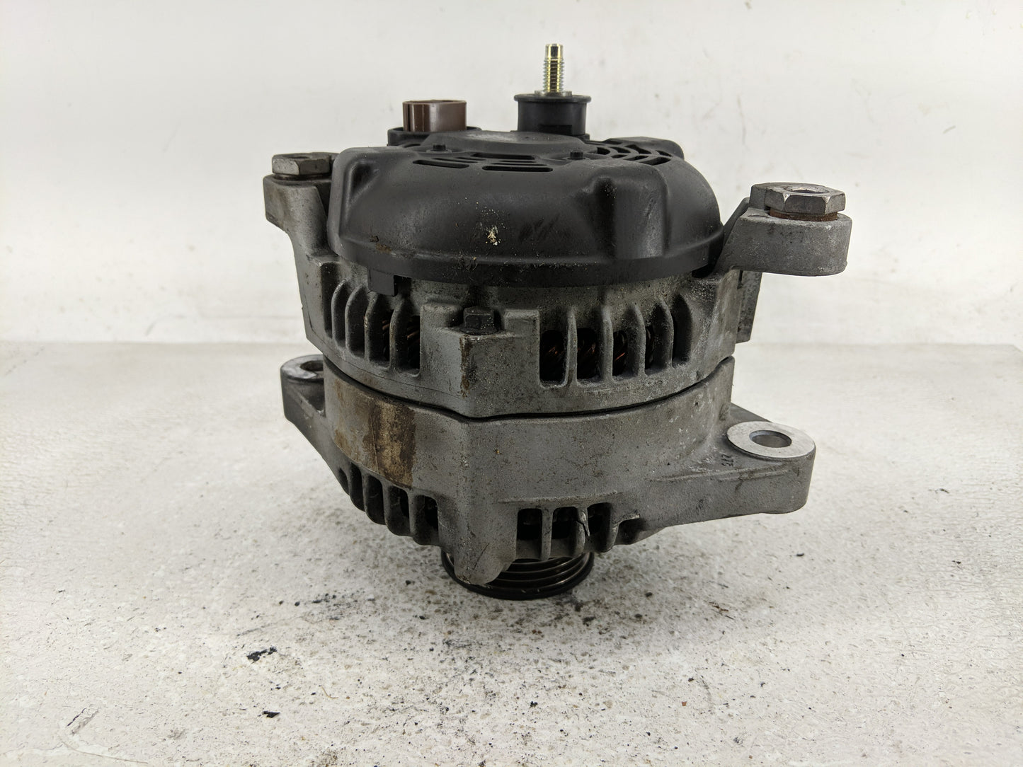 2015-2019 Hyundai Sonata Alternator Replacement Generator Charging Assembly Engine OEM P/N:37300-2G061 Fits OEM Used Auto Pa