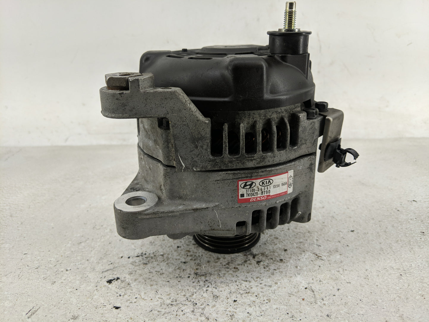 2015-2019 Hyundai Sonata Alternator Replacement Generator Charging Assembly Engine OEM P/N:37300-2G061 Fits OEM Used Auto Pa