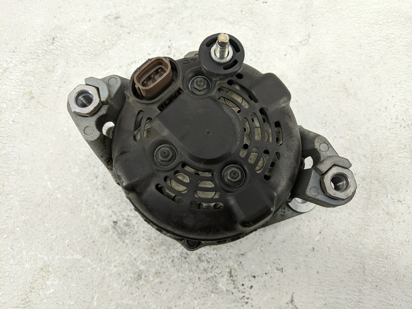 2015-2019 Hyundai Sonata Alternator Replacement Generator Charging Assembly Engine OEM P/N:37300-2G061 Fits OEM Used Auto Pa