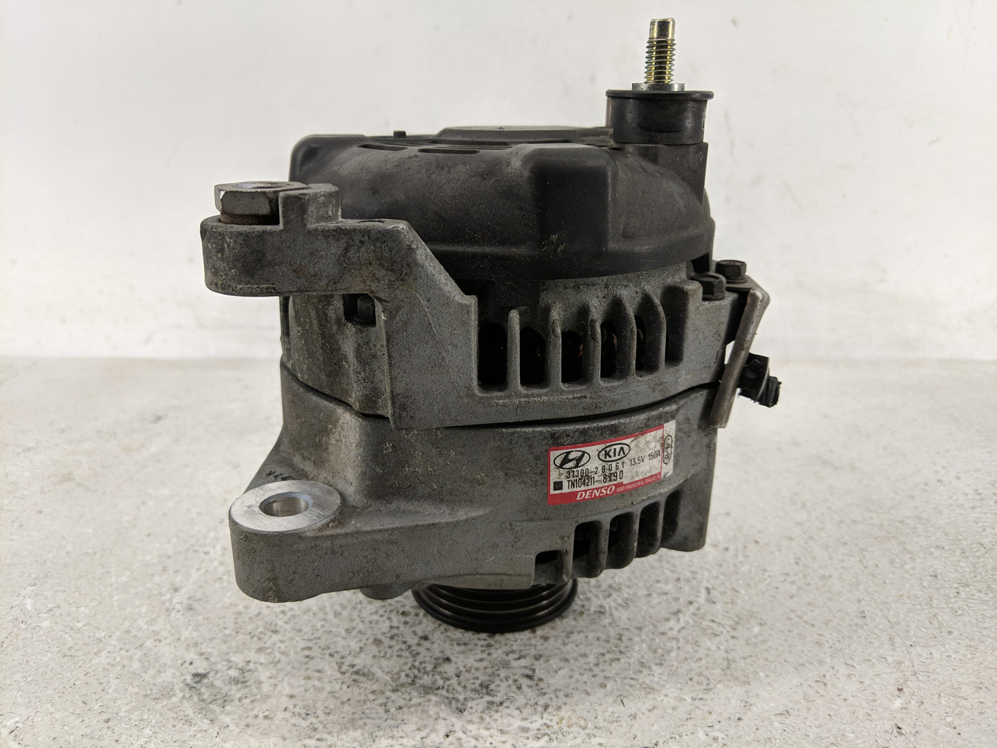 2015-2019 Hyundai Sonata Alternator Replacement Generator Charging Assembly Engine OEM P/N:37300-2G061 Fits OEM Used Auto Pa