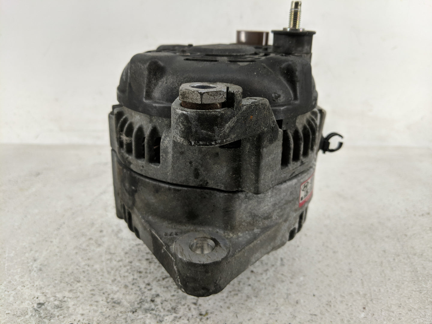 2015-2019 Hyundai Sonata Alternator Replacement Generator Charging Assembly Engine OEM P/N:37300-2G061 Fits OEM Used Auto Pa