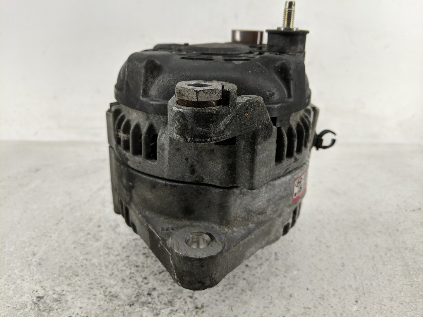 2015-2019 Hyundai Sonata Alternator Replacement Generator Charging Assembly Engine OEM P/N:37300-2G061 Fits OEM Used Auto Pa