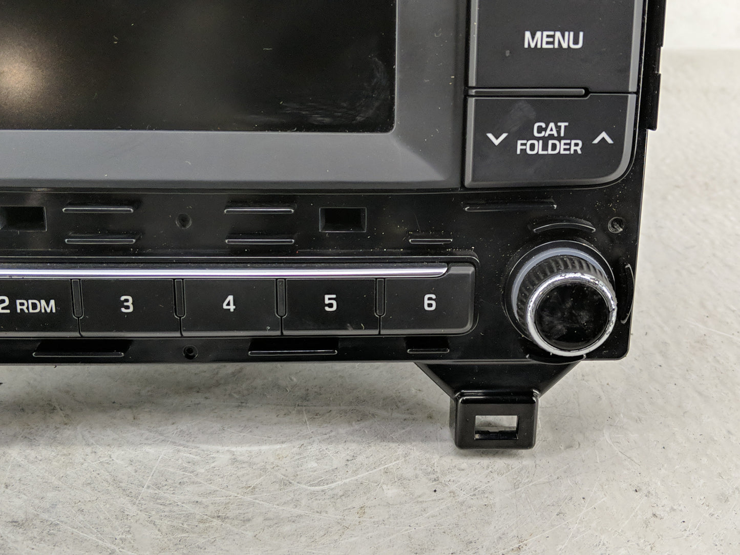2015 Hyundai Sonata Radio AM FM Cd Player Receiver Replacement P/N:96170-C20004X 96180-C20004X Fits OEM Used Auto Parts - Oe