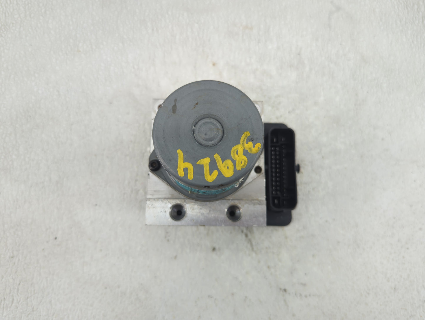 2015-2017 Hyundai Sonata ABS Pump Control Module Replacement P/N:61589-45100 Fits Fits 2015 2016 2017 OEM Used Auto Parts - 
