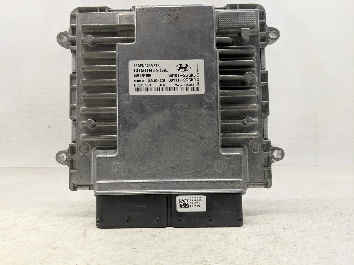 2015-2017 Hyundai Sonata PCM Engine Control Computer ECU ECM PCU OEM P/N:39111-2GGK0 39101-2GGK0 Fits 2015 2016 2017 OEM Use