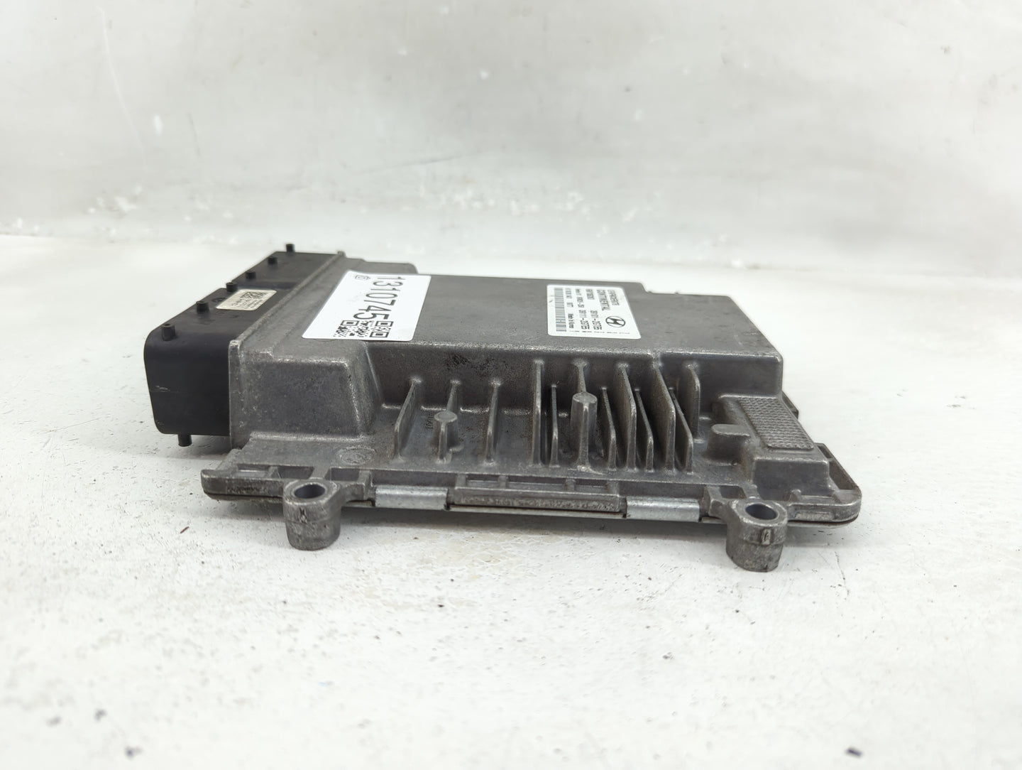 2015-2017 Hyundai Sonata PCM Engine Control Computer ECU ECM PCU OEM P/N:39111-2GTE5 39101-2GTE5 Fits Fits 2015 2016 2017 OE