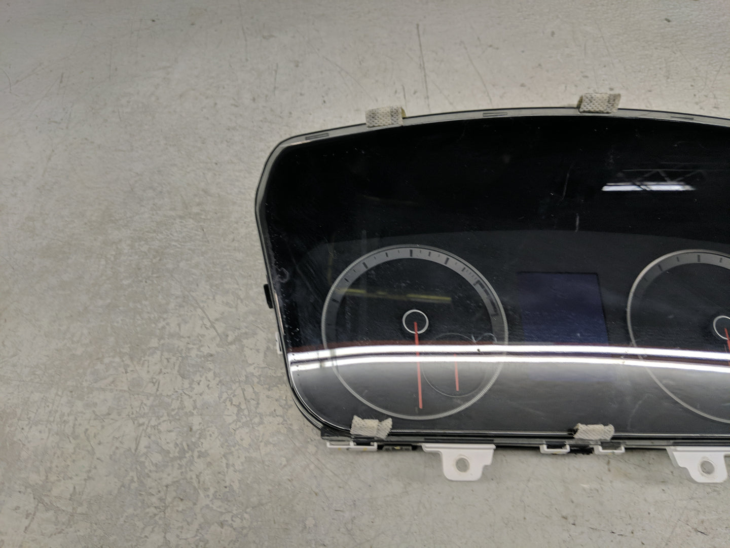 2015-2017 Hyundai Sonata Instrument Cluster Speedometer Gauges P/N:94001C2000 Fits Fits 2015 2016 2017 OEM Used Auto Parts -