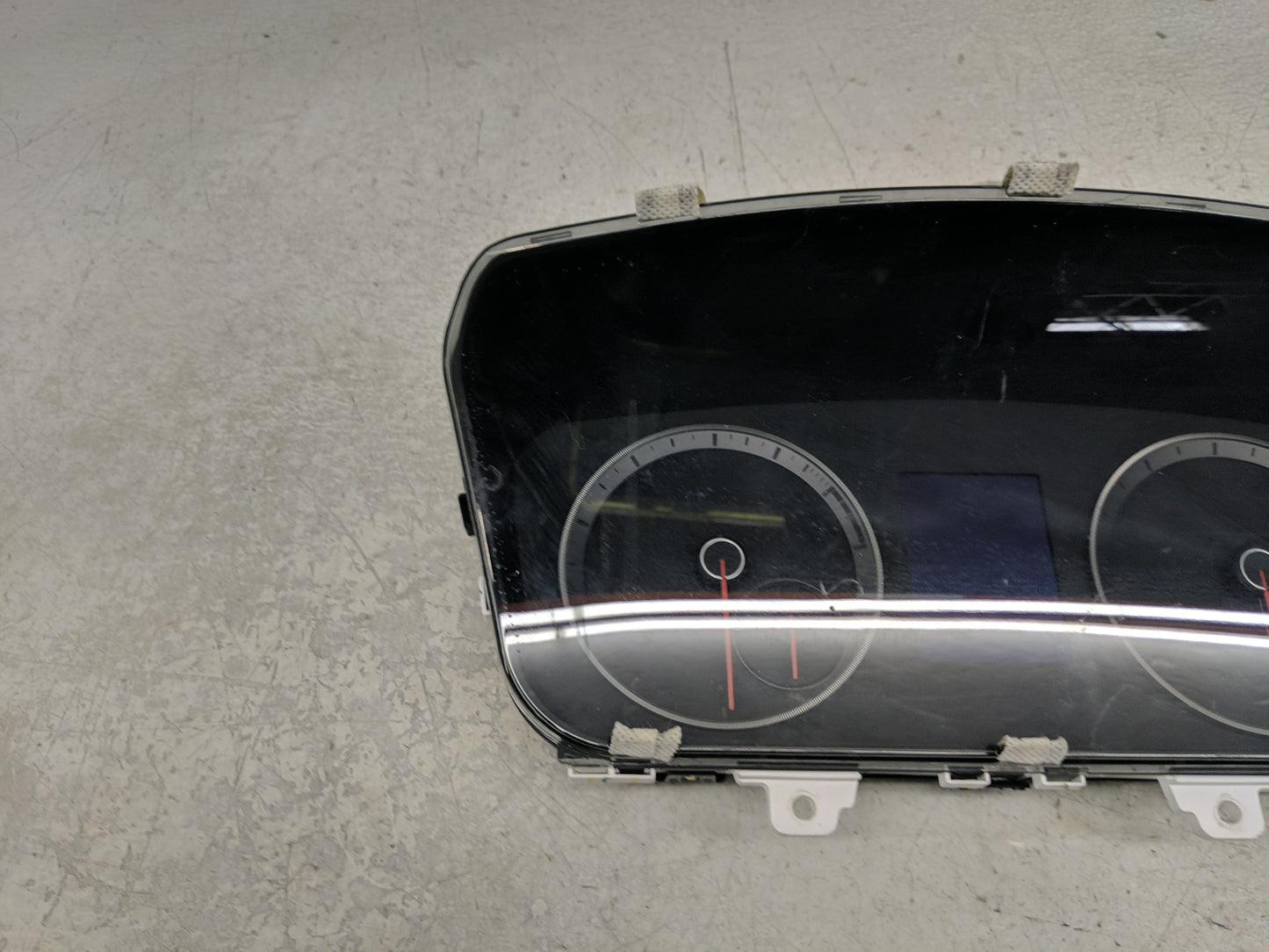 2015-2017 Hyundai Sonata Instrument Cluster Speedometer Gauges P/N:94001C2000 Fits Fits 2015 2016 2017 OEM Used Auto Parts -