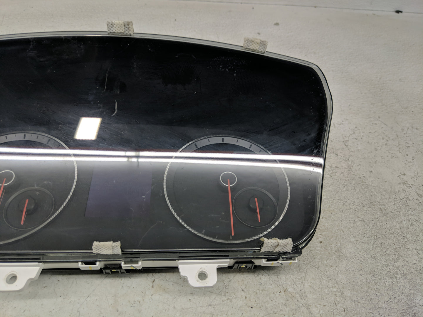 2015-2017 Hyundai Sonata Instrument Cluster Speedometer Gauges P/N:94001C2000 Fits Fits 2015 2016 2017 OEM Used Auto Parts -