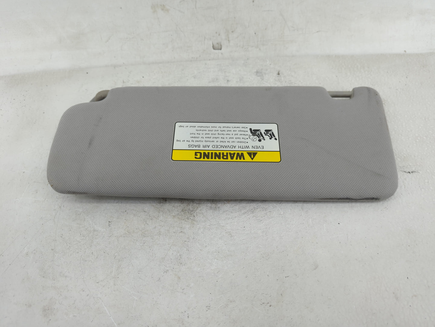 2015-2019 Hyundai Sonata Sun Visor Shade Replacement Passenger Right Mirror Fits Fits 2015 2016 2017 2018 2019 OEM Used Auto