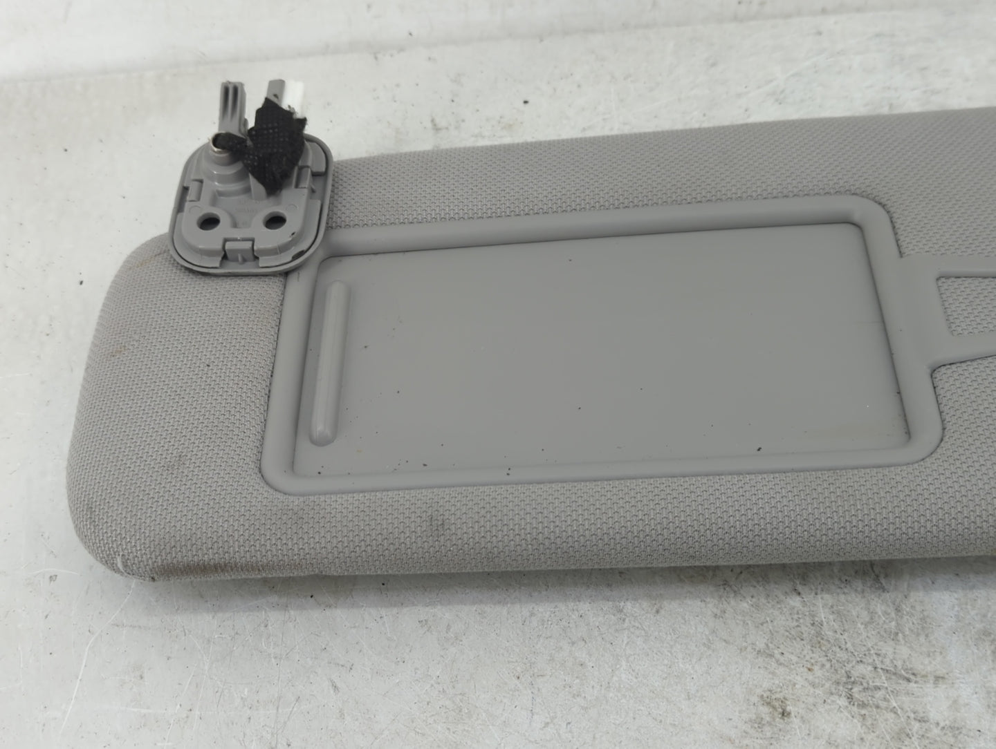 2015-2019 Hyundai Sonata Sun Visor Shade Replacement Driver Left Mirror Fits Fits 2015 2016 2017 2018 2019 OEM Used Auto Par
