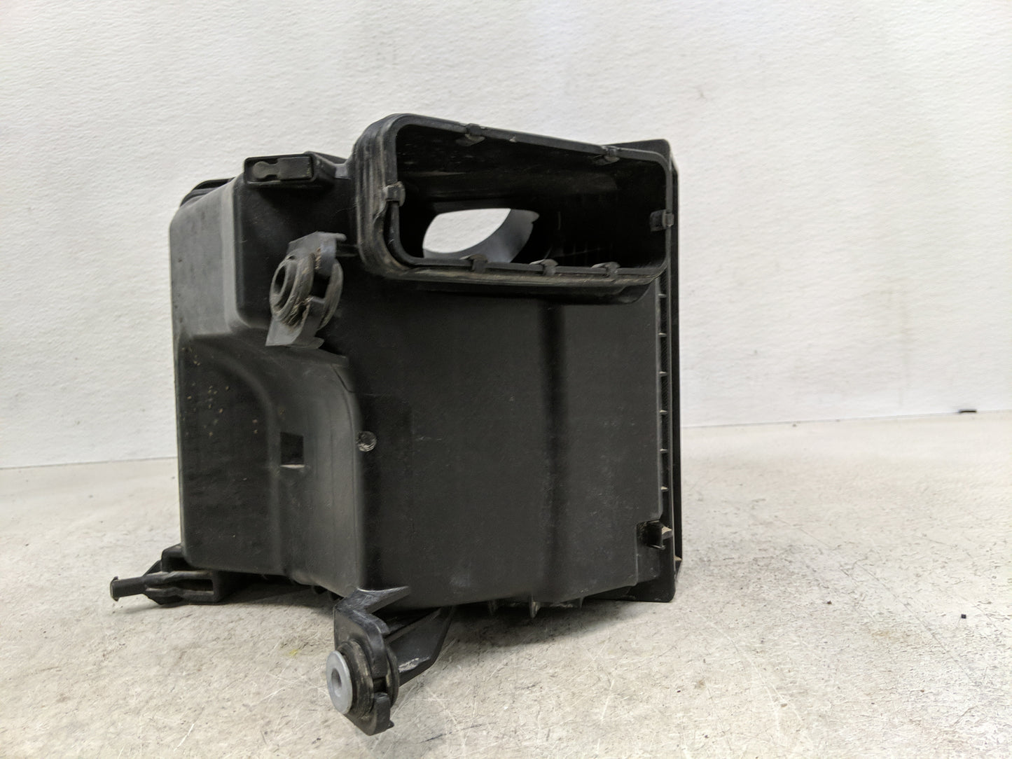 2015-2017 Hyundai Sonata Air Cleaner Intake-duct Hose Tube - Oemusedautoparts1.com