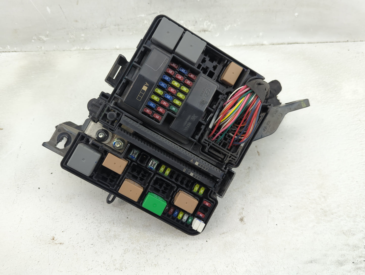 2015 Hyundai Sonata Fusebox Fuse Box Panel Relay Module P/N:91950-C1820 6423-0102-7-000 Fits OEM Used Auto Parts - Oemusedau