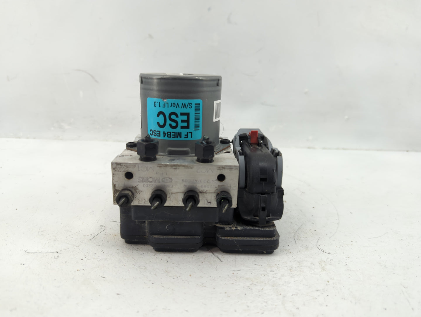 2015-2017 Hyundai Sonata ABS Pump Control Module Replacement P/N:58920-C2200 C2589-20500 Fits Fits 2015 2016 2017 OEM Used A