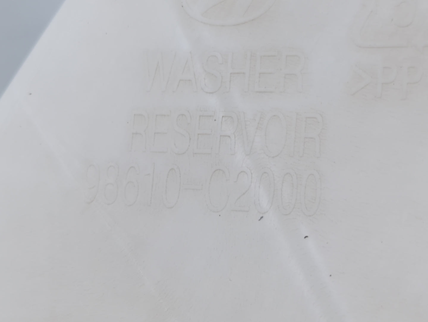 2015-2019 Hyundai Sonata Windshield Washer Fluid Reservoir Bottle Oem - Oemusedautoparts1.com
