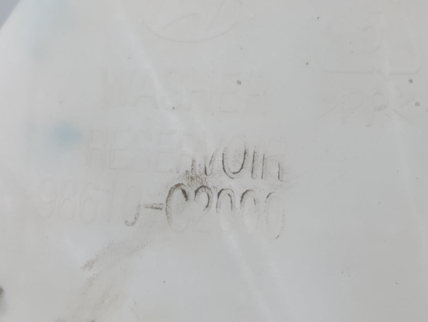 2015-2019 Hyundai Sonata Windshield Washer Fluid Reservoir Bottle Oem - Oemusedautoparts1.com