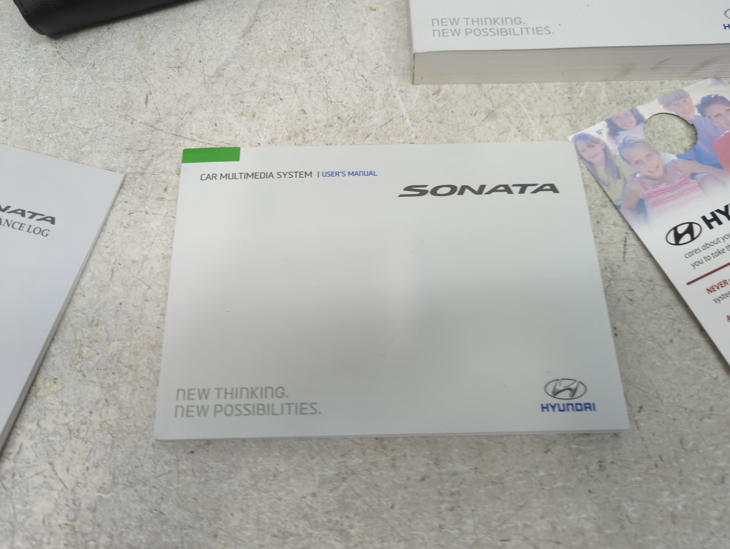 2015 Hyundai Sonata Owners Manual Book Guide P/N:FC10-EU40F OEM Used Auto Parts - Oemusedautoparts1.com