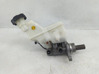 compare product 2015-2019 Hyundai Sonata Brake Master Cylinder 1375910