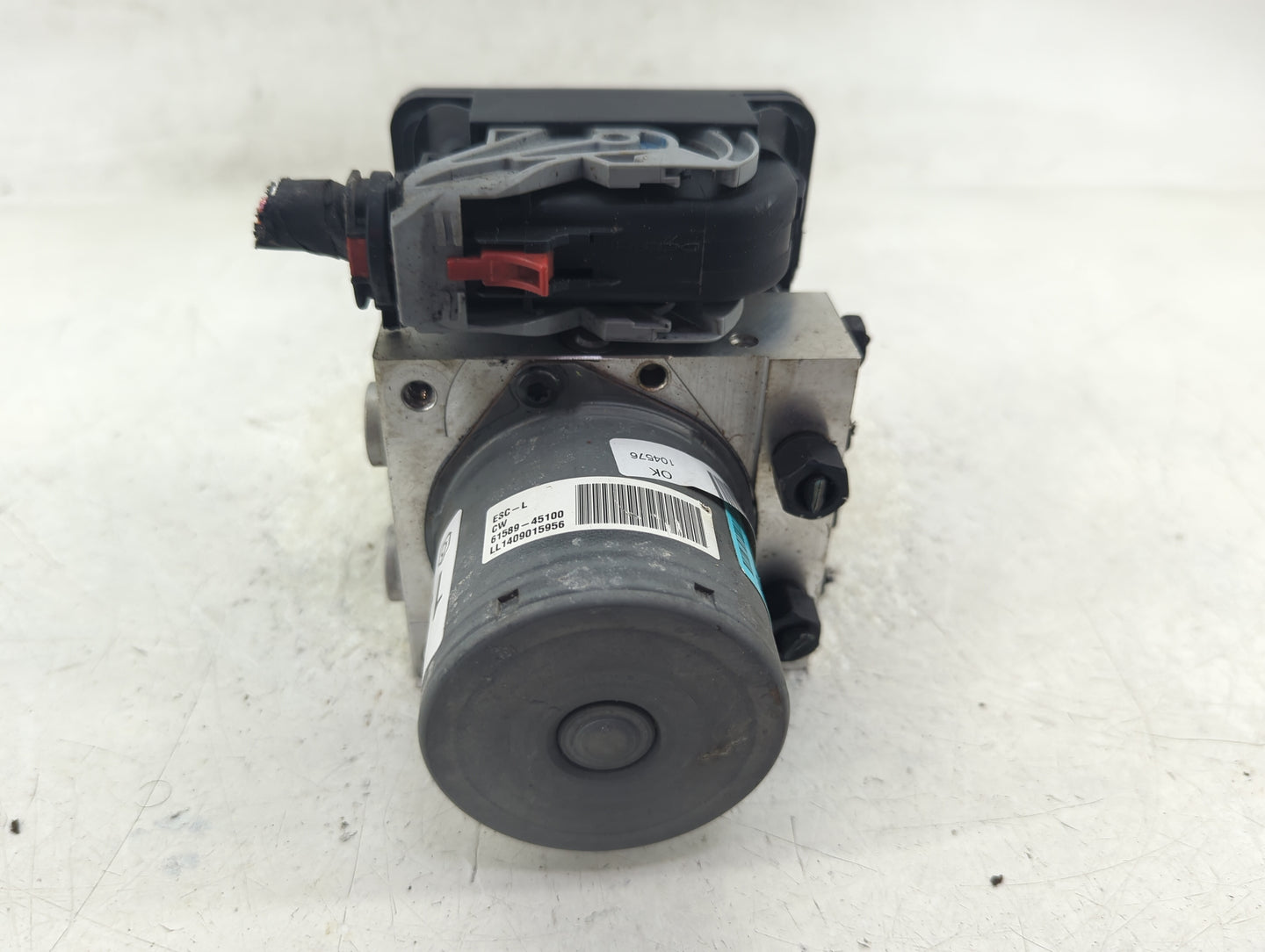 2015-2017 Hyundai Sonata ABS Pump Control Module Replacement P/N:C2589-30500 Fits Fits 2015 2016 2017 OEM Used Auto Parts - 