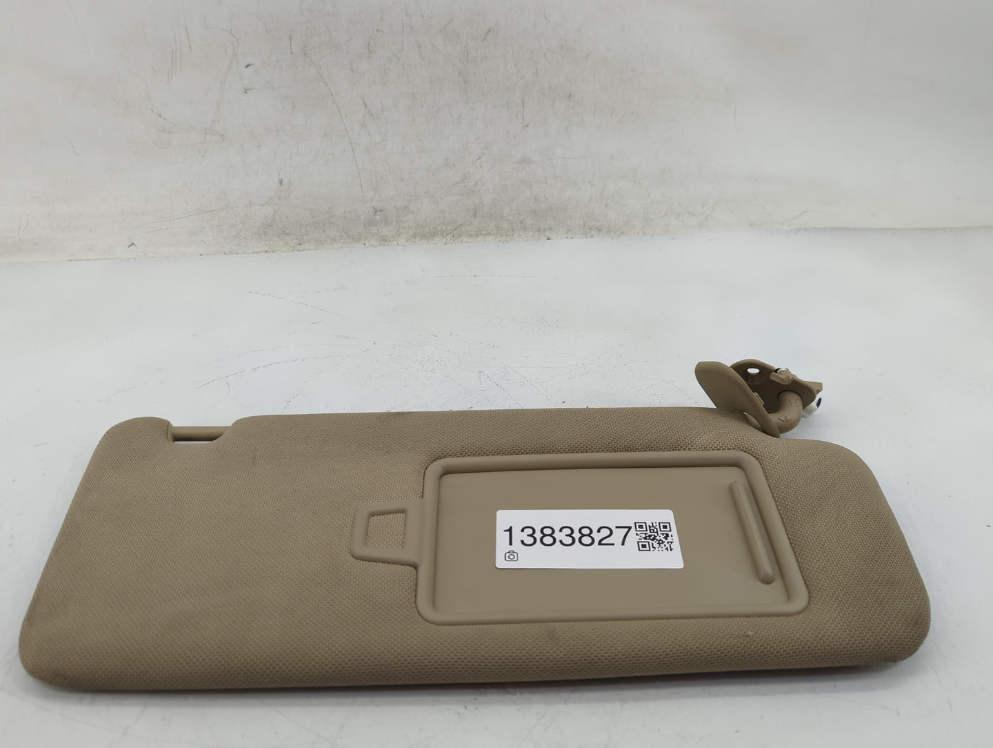 2015-2019 Hyundai Sonata Sun Visor Shade Replacement Driver Left Mirror Fits Fits 2015 2016 2017 2018 2019 OEM Used Auto Par