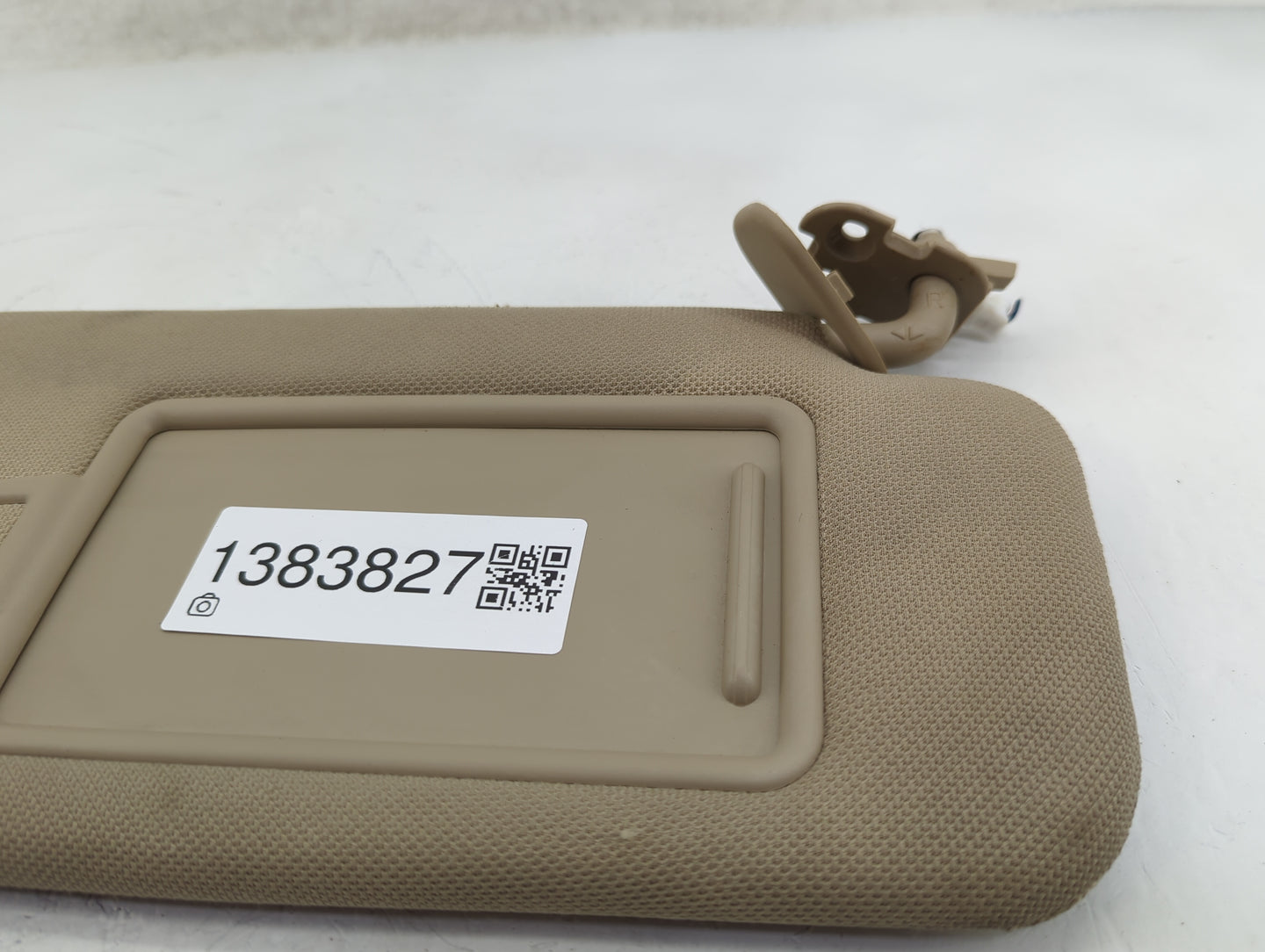 2015-2019 Hyundai Sonata Sun Visor Shade Replacement Driver Left Mirror Fits Fits 2015 2016 2017 2018 2019 OEM Used Auto Par