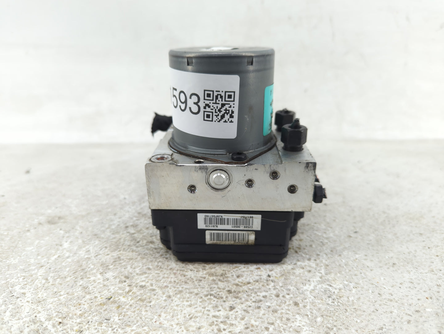 2015-2017 Hyundai Sonata ABS Pump Control Module Replacement P/N:58920-C2201 C2589-20501, 58920-C2200 Fits Fits 2015 2016 20