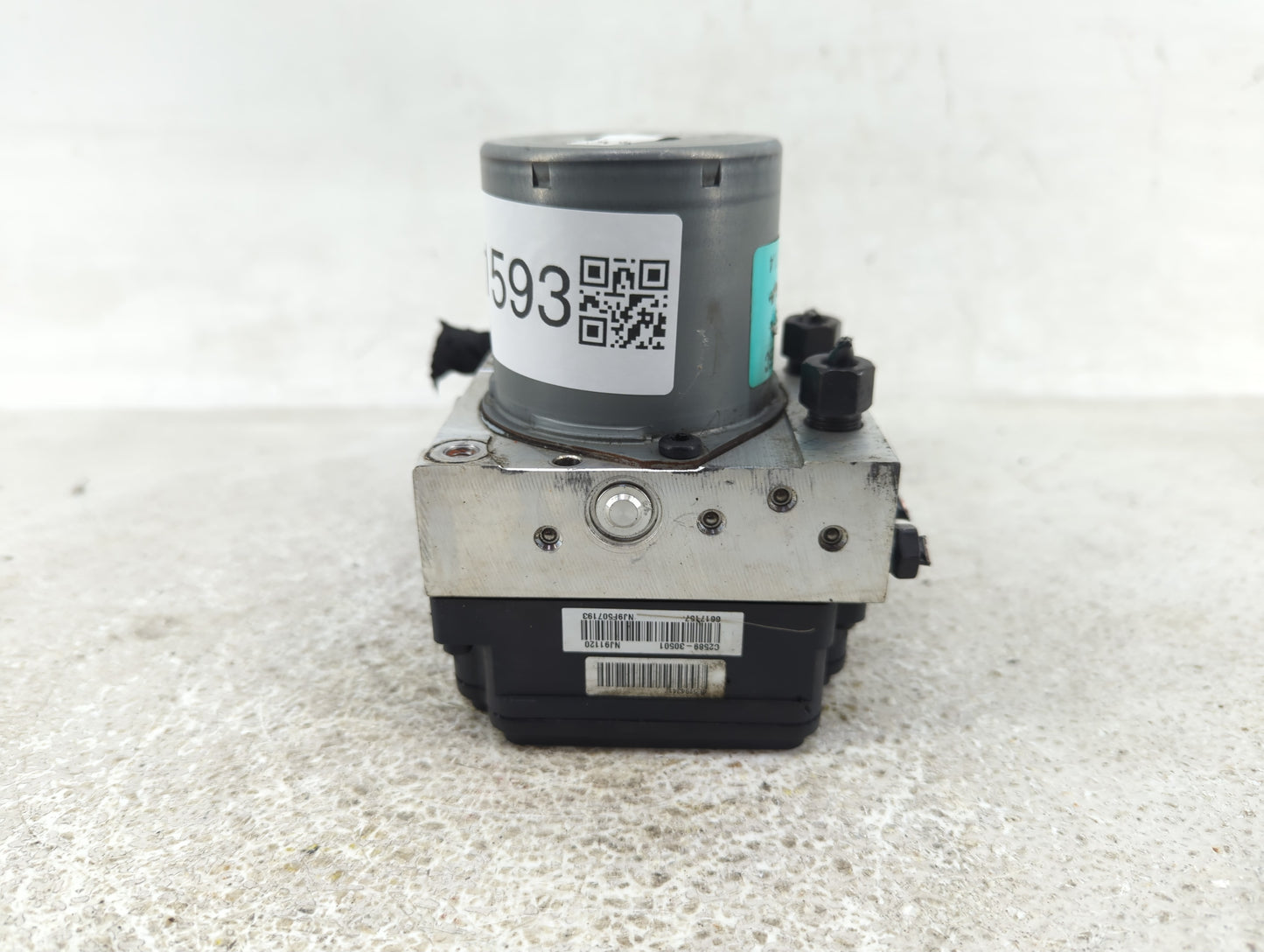 2015-2017 Hyundai Sonata ABS Pump Control Module Replacement P/N:58920-C2201 C2589-20501, 58920-C2200 Fits Fits 2015 2016 20