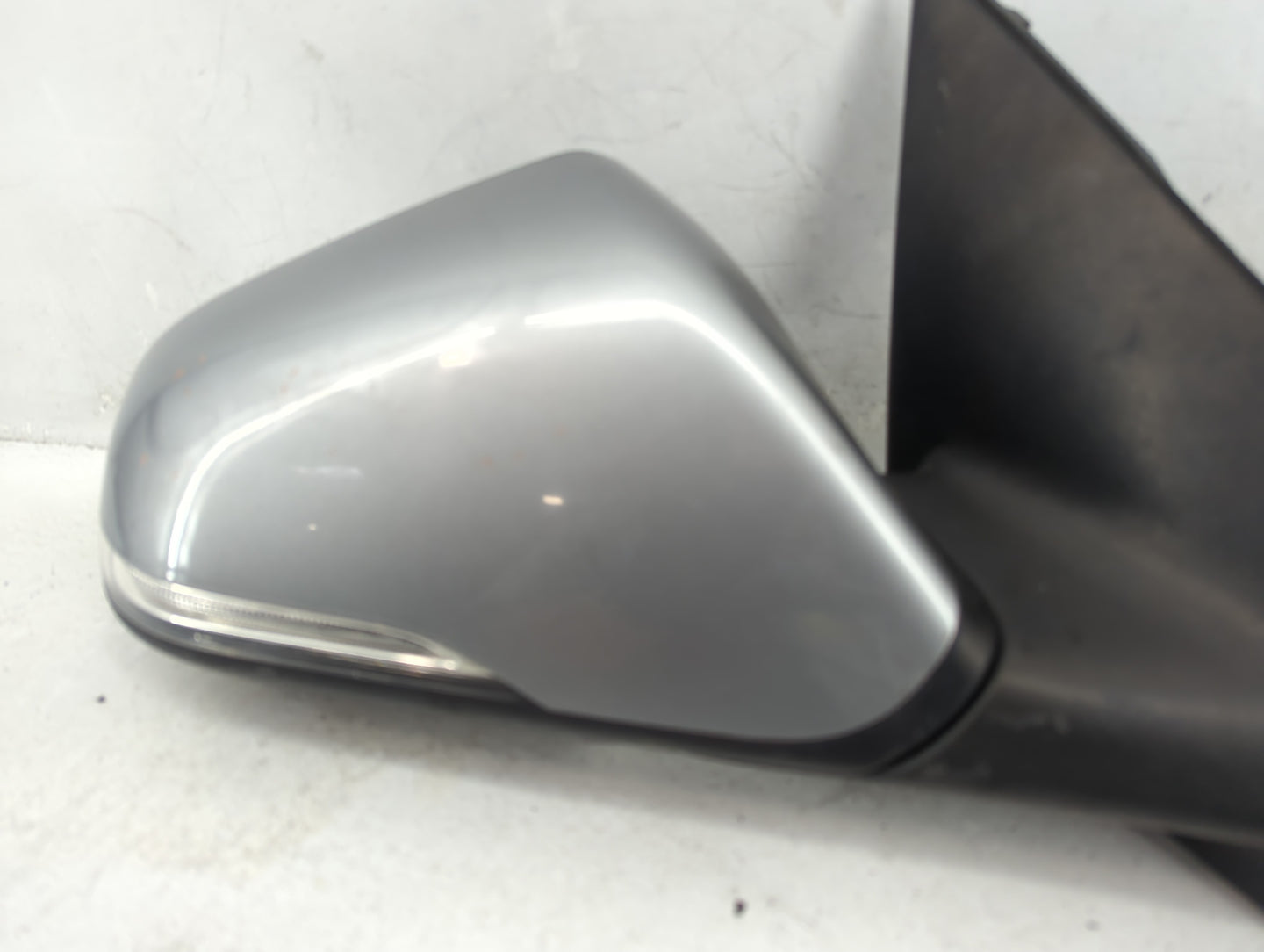 2015 Hyundai Sonata Passenger Side View Mirror - Right Door Mirror OEM Used - Oemusedautoparts1.com