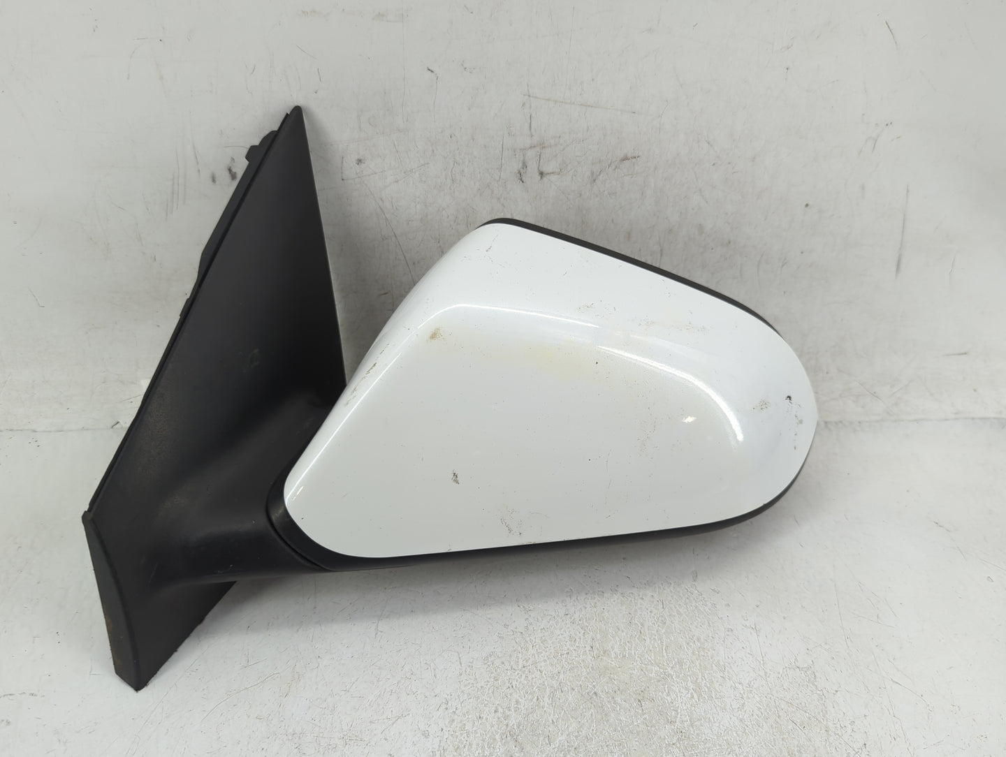 2015 Hyundai Sonata Driver Side View Mirror - Left Door Mirror OEM Used - Oemusedautoparts1.com