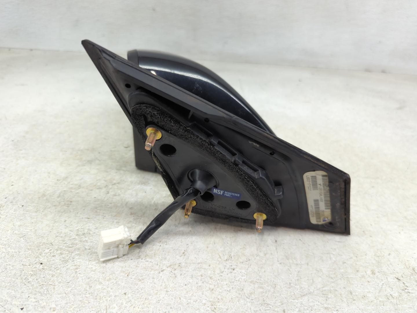2015 Hyundai Sonata Driver Side View Mirror - Left Door Mirror OEM Used - Oemusedautoparts1.com