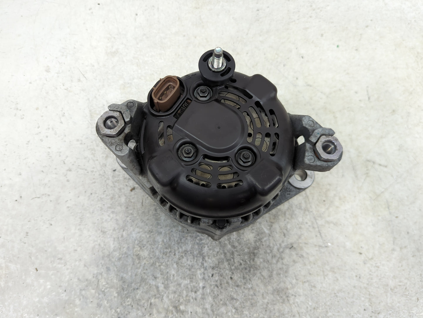 2015-2019 Hyundai Sonata Alternator Replacement Generator Charging Assembly Engine OEM P/N:37300-2G61 Fits OEM Used Auto Par