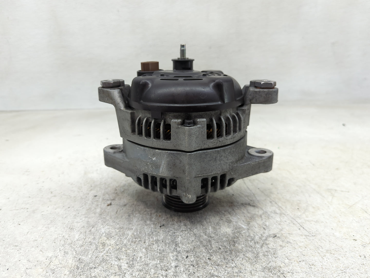 2015-2019 Hyundai Sonata Alternator Replacement Generator Charging Assembly Engine OEM P/N:37300-2G61 Fits OEM Used Auto Par
