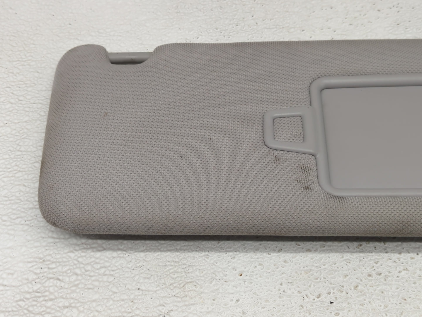 2015-2019 Hyundai Sonata Sun Visor Shade Replacement Passenger Right Mirror Fits Fits 2015 2016 2017 2018 2019 OEM Used Auto