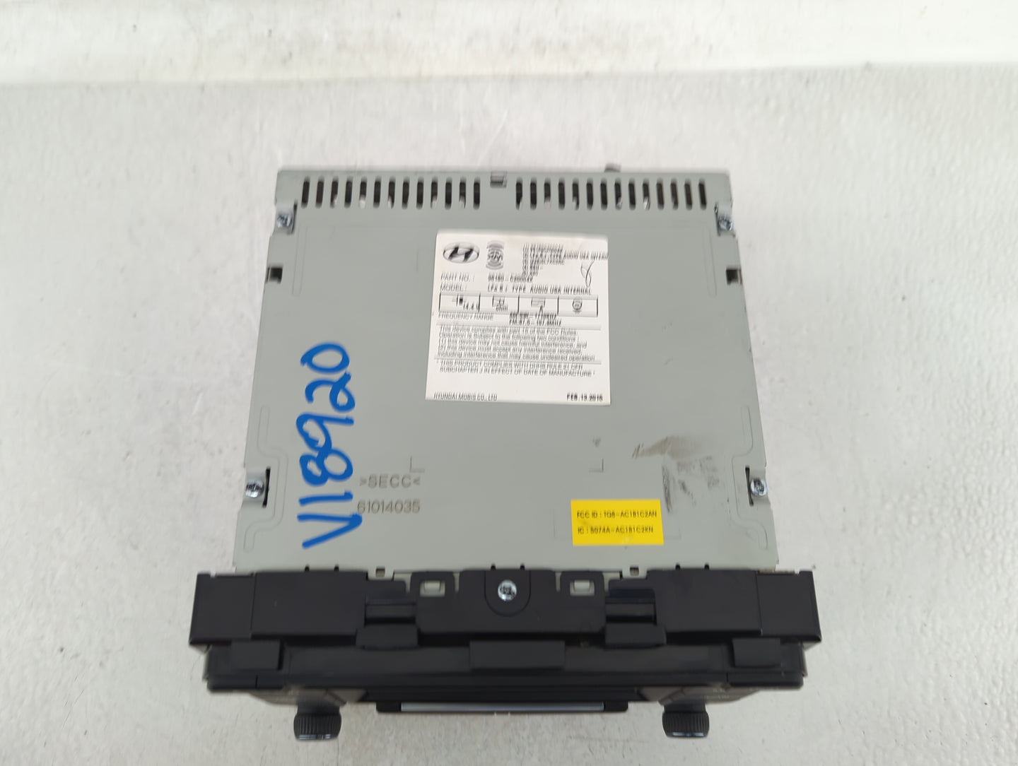 2015-2017 Hyundai Sonata Radio AM FM Cd Player Receiver Replacement P/N:96180-C20004X Fits Fits 2015 2016 2017 OEM Used Auto