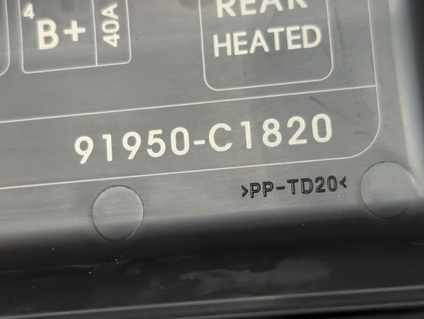 2015 Hyundai Sonata Fusebox Fuse Box Panel Relay Module P/N:91950-C1820 Fits OEM Used Auto Parts - Oemusedautoparts1.com
