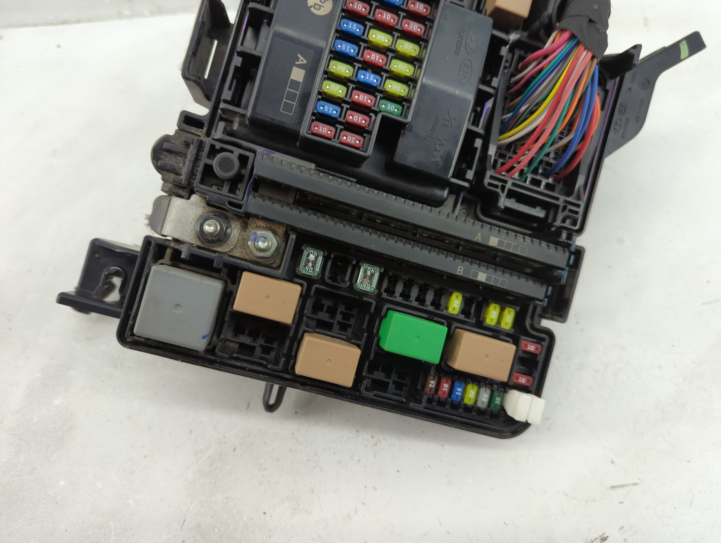 2015 Hyundai Sonata Fusebox Fuse Box Panel Relay Module P/N:91950-C1820 Fits OEM Used Auto Parts - Oemusedautoparts1.com