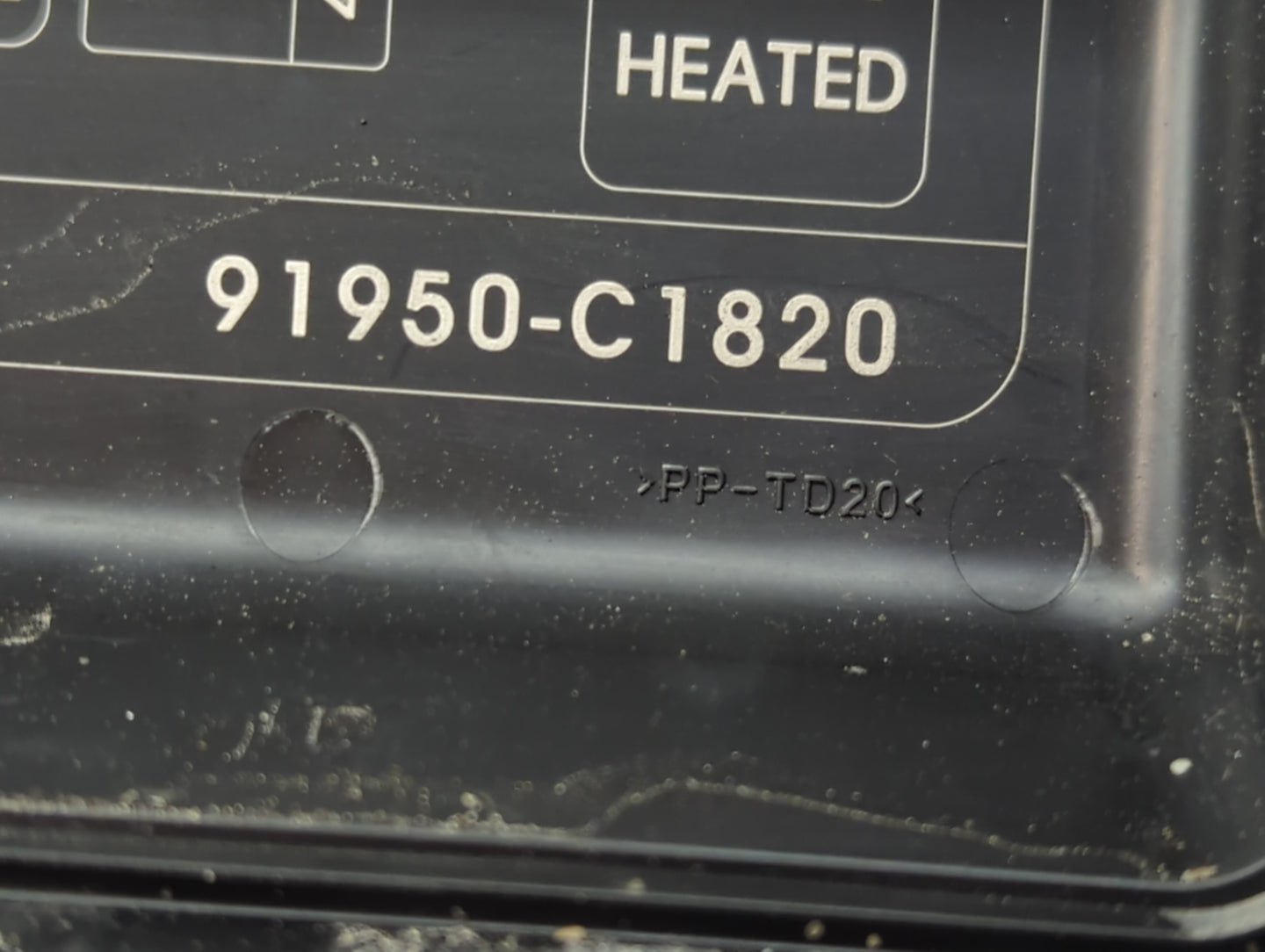 2015 Hyundai Sonata Fusebox Fuse Box Panel Relay Module P/N:91950-C1820 Fits OEM Used Auto Parts - Oemusedautoparts1.com